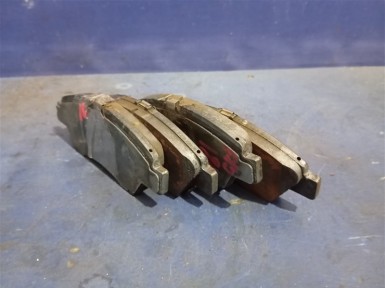 Тормозные колодки передние Honda Fit GK3  L13B 2013 