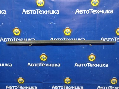 Молдинг стекла передний левый Mitsubishi  Delica D:5 CV1W 4N14 2008 