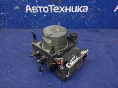 Блок ABS Mazda Familia S-wagon BJFW FS-ZE 2001