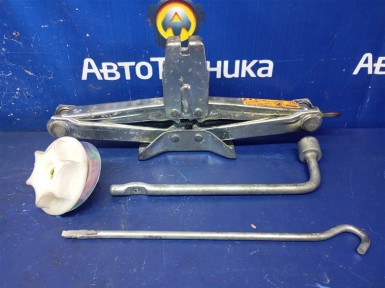 Домкрат Nissan X-trail NT30 QR20DE 2005 