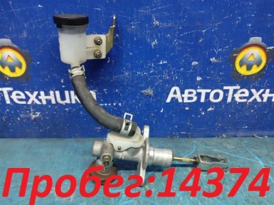 Главный цилиндр сцепления Nissan Bluebird  Sylphy FG10 QG15DE 2005 