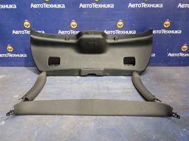 Обшивка двери багажника задняя Citroen C4  LC EP6 2010 