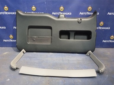 Обшивка двери багажника задняя Honda CR-V RD7 K24A 2006