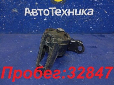 Подушка двигателя правая Honda Civic EU3  D17A 2001 