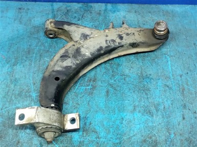 Рычаг поперечный передний правый Subaru Forester  SF5 EJ205 2001 