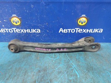 Рычаг продольный задняя нижняя правая Suzuki  Escudo TDB4W N32A 2008 