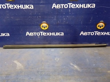 Молдинг стекла задний правый Suzuki Solio  MA36S K12C 2017 