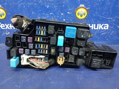 Блок предохранителей Mazda Axela BLEFW LF-VDS  2009 