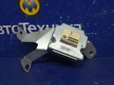 Блок управления АКПП Nissan Ad VZNY12 HR16DE 2015