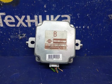 Блок управления раздаткой Nissan Dualis NJ10  MR20DE 2007 