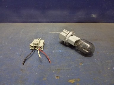 Цоколь лампы задний нижний Honda Odyssey RA7 F23A 2000