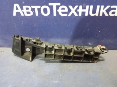 Крепление бампера переднее левое Suzuki Solio MA26S K12C 2017