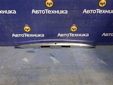 Накладка крышки багажника задняя Nissan Bluebird  Sylphy FG10 QG15DE 2005 