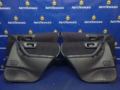 Обшивка двери Subaru Forester SF5 EJ205 2001