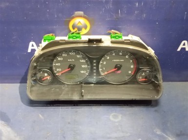 Панель приборов Subaru Forester SF5 EJ205 2001