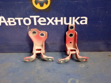 Петля двери передняя правая Suzuki Solio  MA36S K12C 2017 