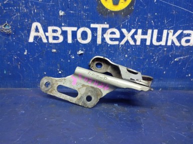 Петля капота правая Honda Civic EU3 D17A  2001 