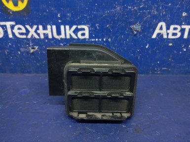 Решетка вентиляционная задняя правая Suzuki  Solio MA36S K12C 2017 