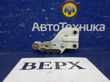 Ролик сдвижной двери задний верхний левый  Nissan Nv200 VM20 HR16DE 2014 