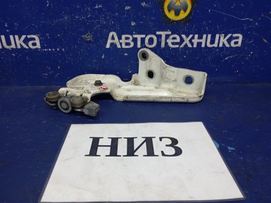 Ролик сдвижной двери задний нижний правый  Nissan Nv200 VM20 HR16DE 2014 