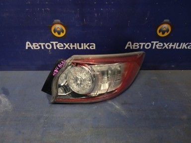 Стоп-сигнал задний правый Mazda Axela BLEFW LF-VDS 2009