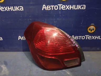 Стоп-сигнал задний левый Toyota Verossa JZX110  1JZ-FSE 2003 