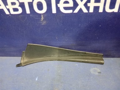 Уголок жабо правый Nissan Dualis NJ10 MR20DE 2007