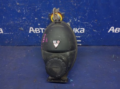 Бачок расширительный Mercedes-benz E-class W212247 M271DE18AL 2012