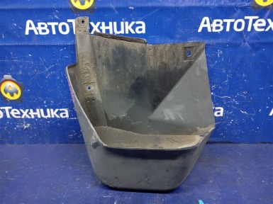 Брызговик задний левый Honda CR-V RD7 K24A 2006