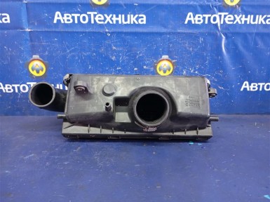 Корпус воздушного фильтра Subaru Forester  SF9 EJ254 1999 