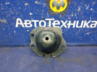 Кронштейн усилителя бампера заднее левое  Nissan X-trail NT30 QR20DE 2003 