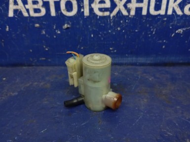 Моторчик омывателя передний Suzuki Escudo  TDB4W N32A 2008 