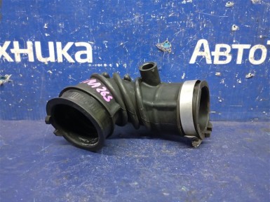 Патрубок воздушного фильтра Suzuki Solio  MA26S K12C 2017 