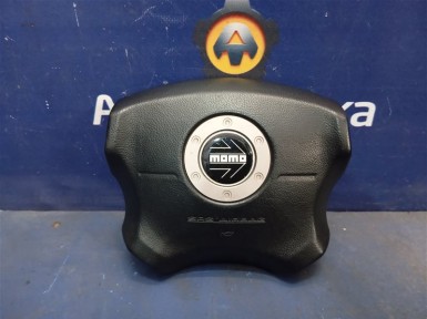 Подушка безопасности водителя Subaru Forester  SF5 EJ205 2001 