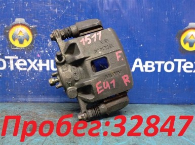 Суппорт передний правый Honda Civic EU3 D17A 2001