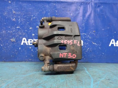 Суппорт передний левый Nissan X-trail NT30  QR20DE 2003 