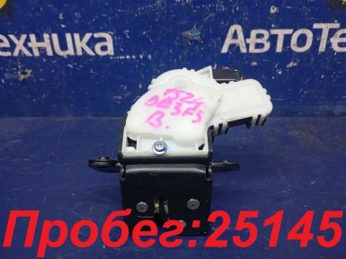 Замок багажника Mazda Demio DE3FS ZJ-VE 2009 