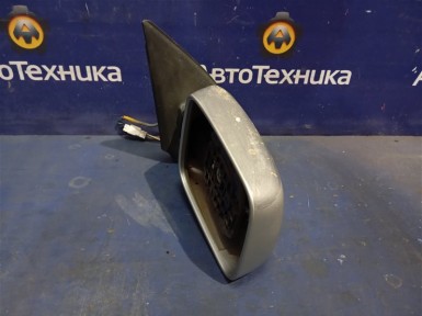 Зеркало заднего вида правое Nissan X-trail  NT30 QR20DE 2003 