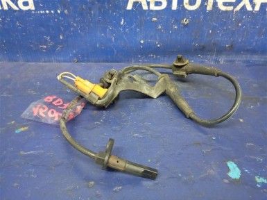 Датчик ABS передний левый Honda CR-V RD7  K24A 2006 