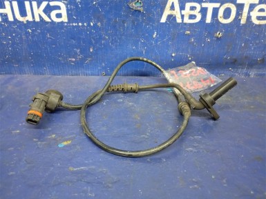 Датчик ABS передний левый Mercedes-benz E-class  W212247 M271DE18AL 2012 