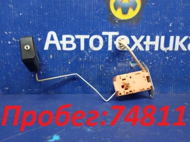 Датчик уровня топлива Mazda Demio DW3W B3E  2001 