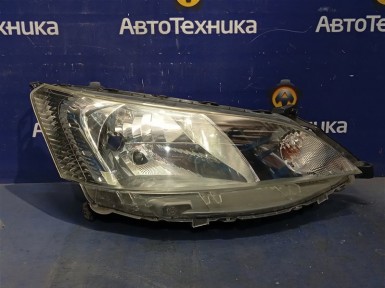 Фара передняя правая Nissan Nv200 VM20 HR16DE 2014