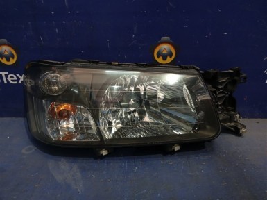 Фара передняя правая Subaru Forester SG5  EJ202 2002 