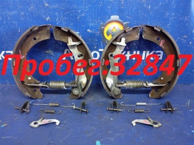 Механизм стояночного тормоза задний Honda  Civic EU3 D17A 2001 