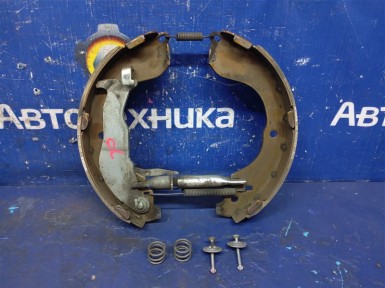 Механизм стояночного тормоза задний правый  Nissan Ad VZNY12 HR16DE 2015 