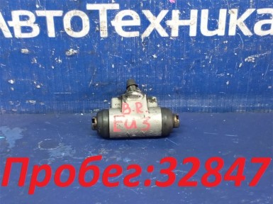 Рабочий тормозной цилиндр задний правый Honda Civic EU3 D17A 2001