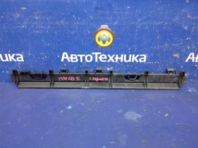 Рамка радиатора нижний BMW X3 E83 N52B25  2007 