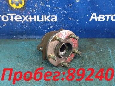 Ступица задняя правая Subaru Legacy BPE EZ30D  2004 