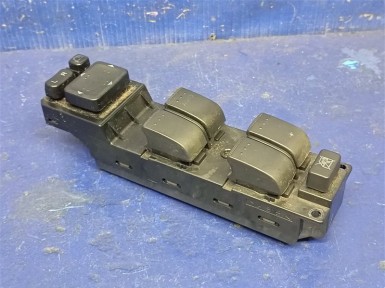 Блок управления стеклами передний правый  Mazda Atenza GG3S L3-VE 2005 