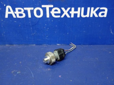 Датчик кондиционера Suzuki Escudo TDB4W N32A 2008